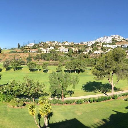 Penthouse Los Arqueros Golf Benahavís Extérieur photo